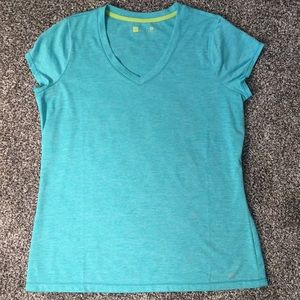 •NWOT Dri-Fit Workout T-shirt. Size: Large
